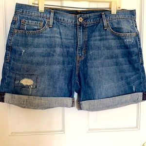 Levi’s size 14 denim boyfriend cut shorts